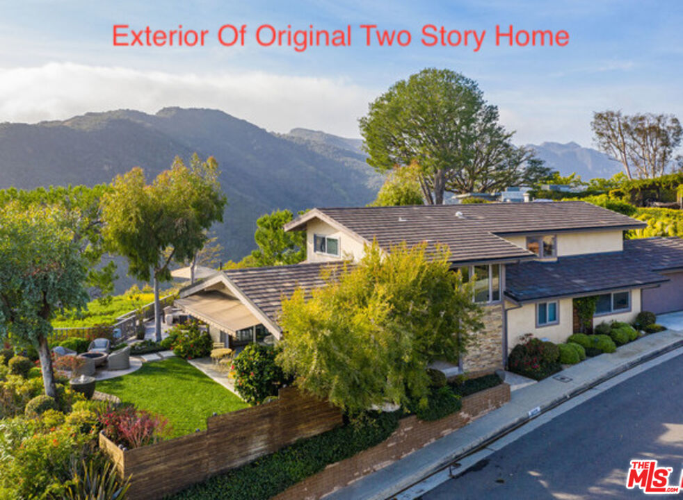 16808 Charmel Ln