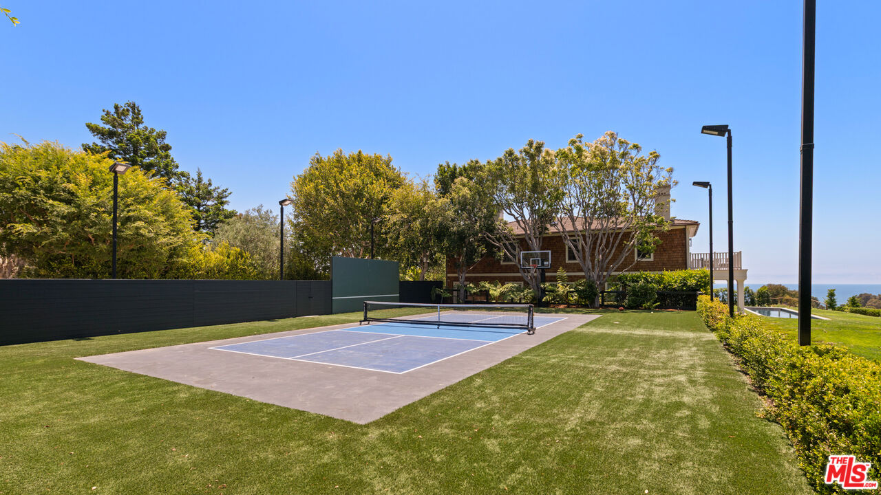 525 Spoleto Dr