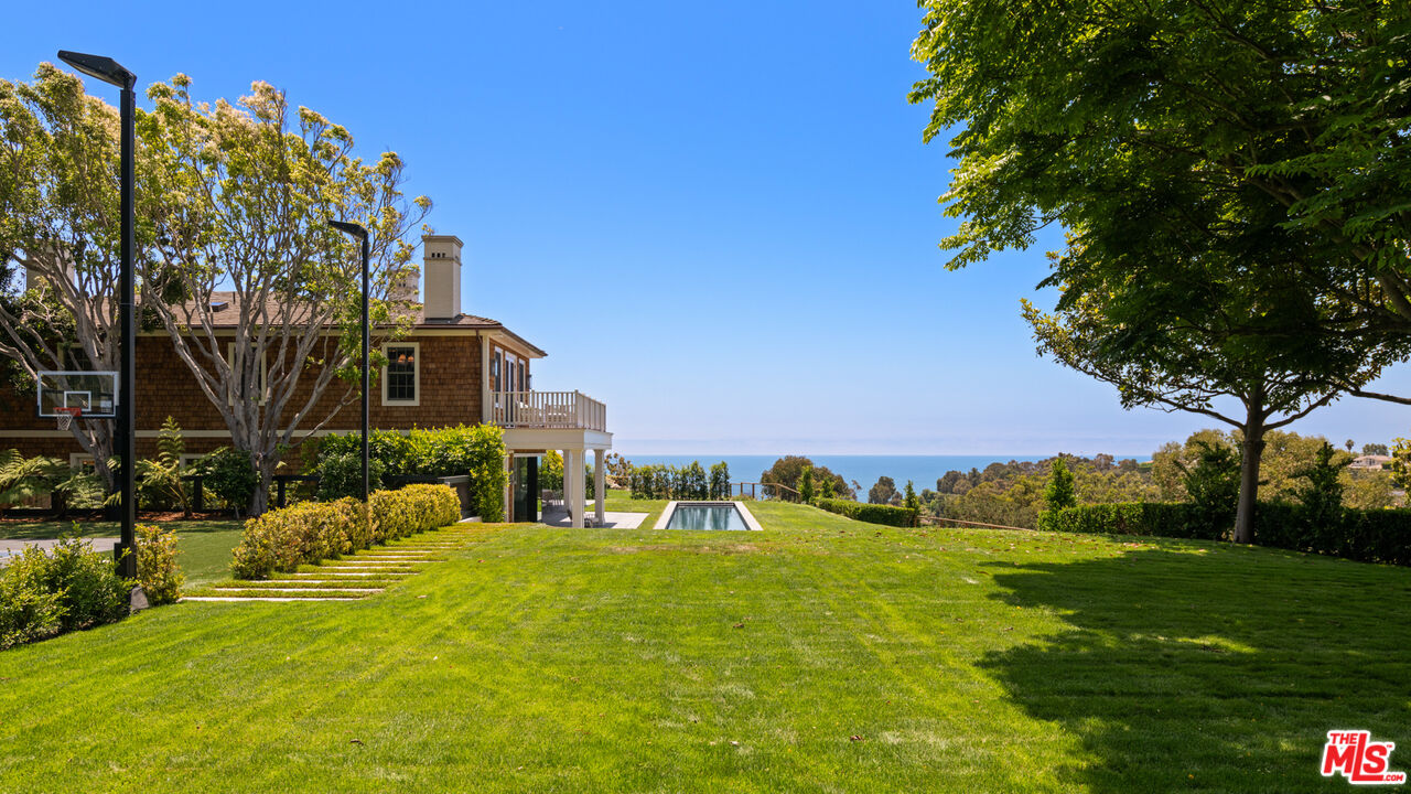 525 Spoleto Dr