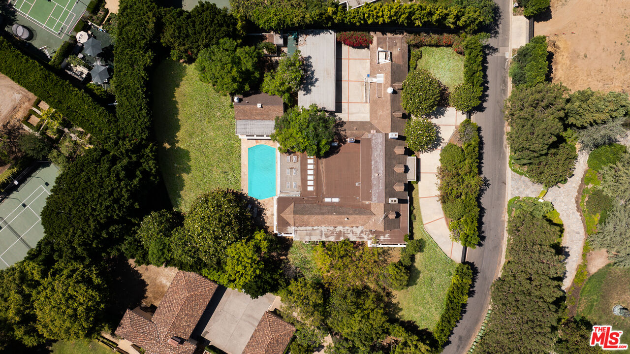 The Perfect Canvas for Creating a World-Class Estate