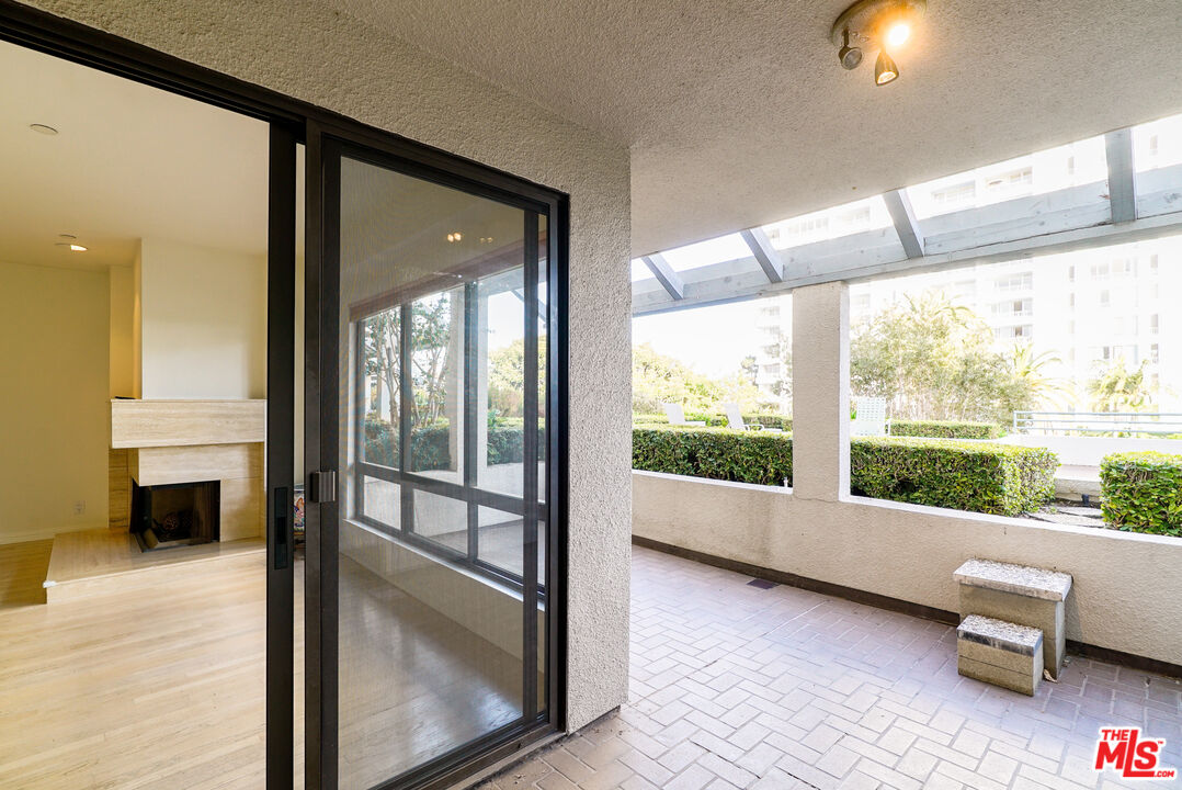 150 Ocean Park Blvd Unit: 328