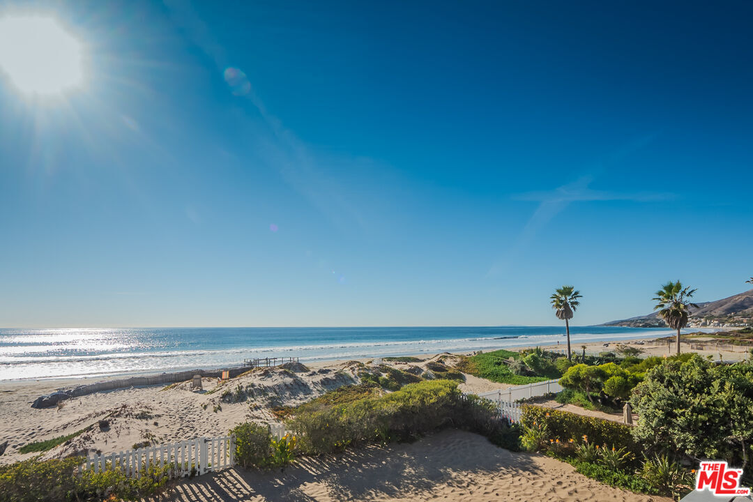 Rare 80-Ft Beachfront Lot on Exclusive Broad Beach