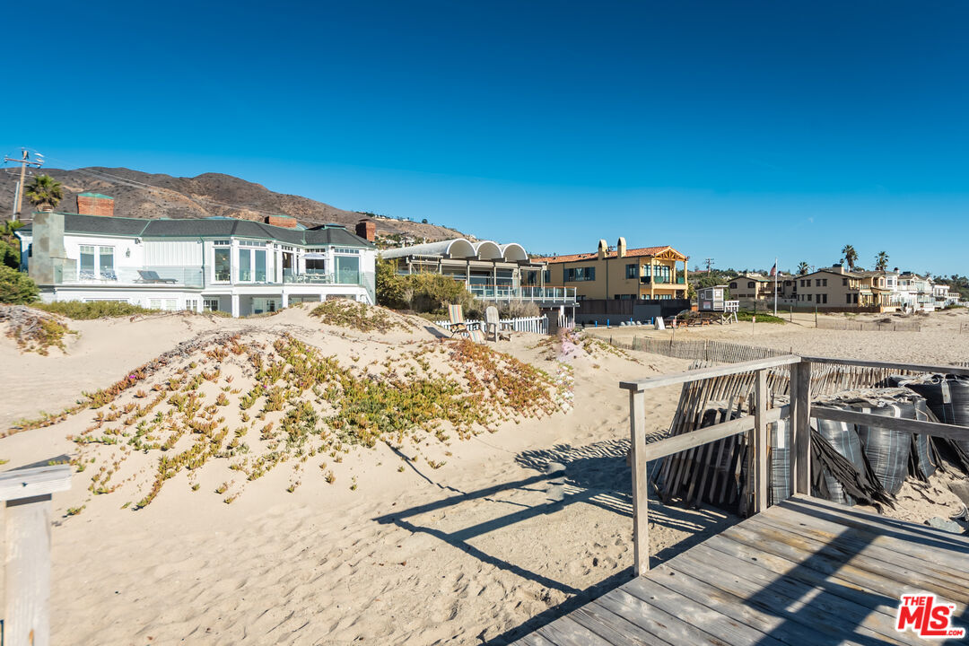 Rare 80-Ft Beachfront Lot on Exclusive Broad Beach