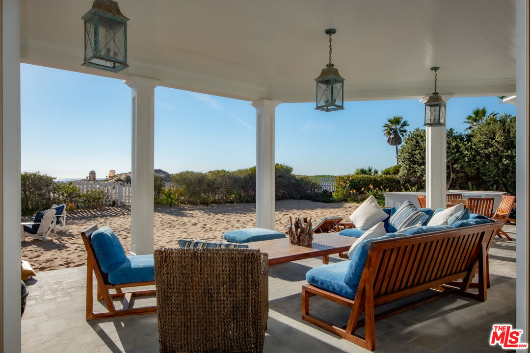 Rare 80-Ft Beachfront Lot on Exclusive Broad Beach
