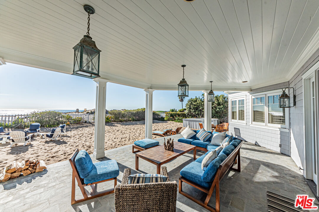 Rare 80-Ft Beachfront Lot on Exclusive Broad Beach
