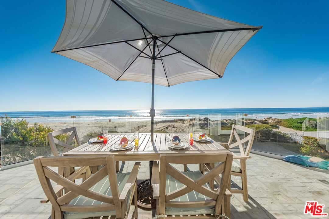 Rare 80-Ft Beachfront Lot on Exclusive Broad Beach