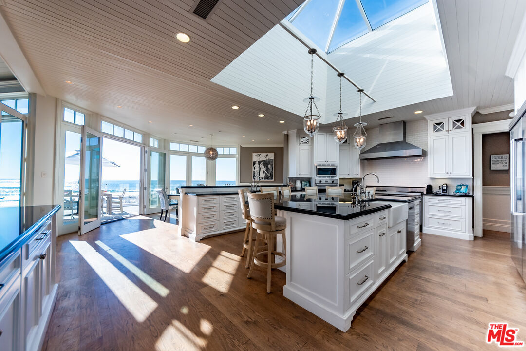 Rare 80-Ft Beachfront Lot on Exclusive Broad Beach