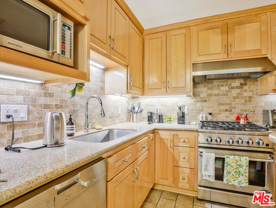 9950 Durant Dr Unit: 501