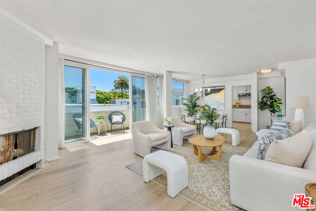 930 3rd St Unit: 307