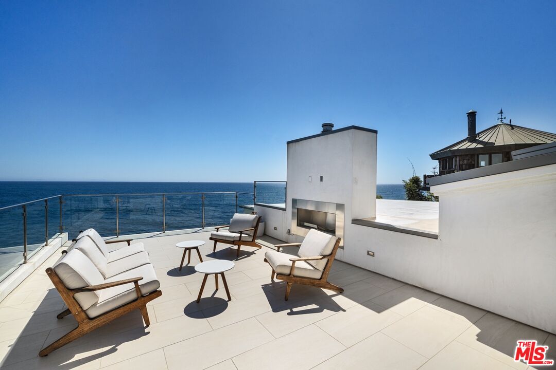 24380 Malibu Rd