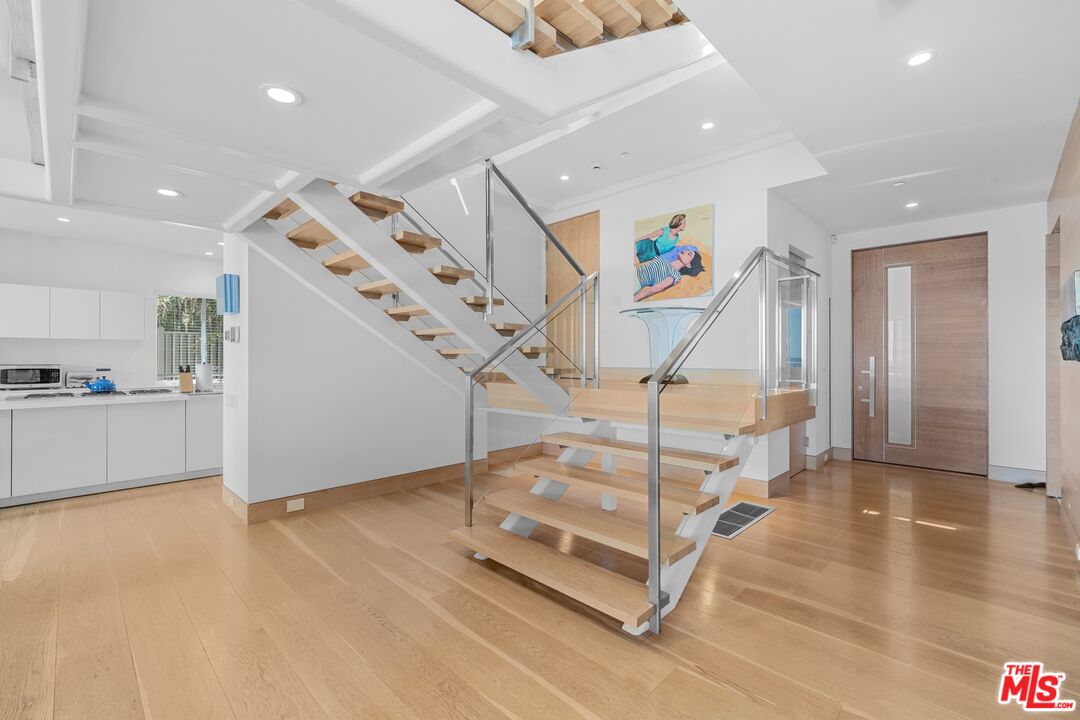 24380 Malibu Rd