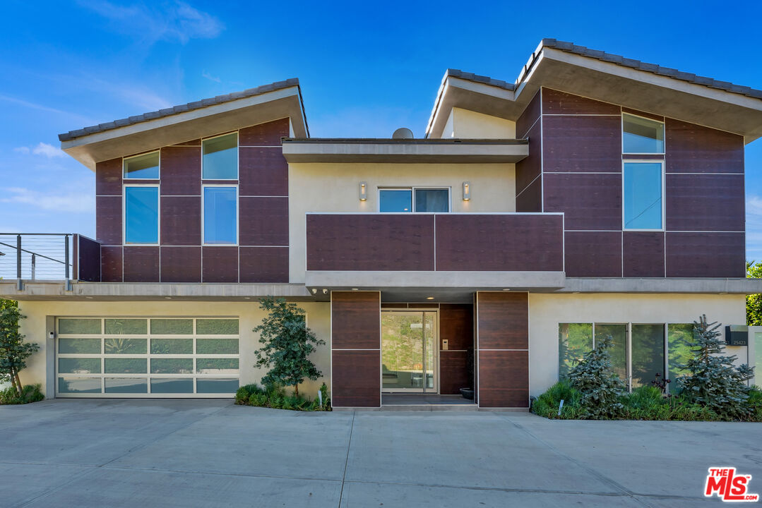 25423 Malibu Rd