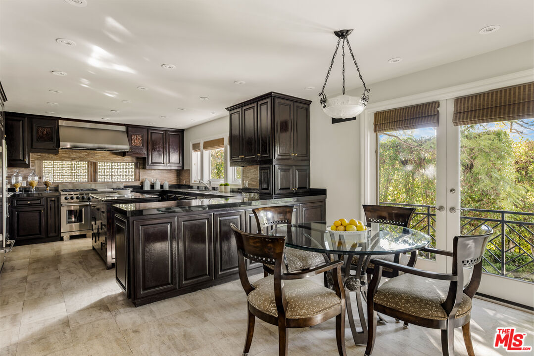 A Timeless and Turn-Key Residence