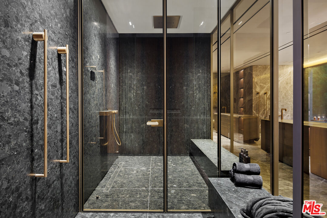 Exquisite Contemporary Estate