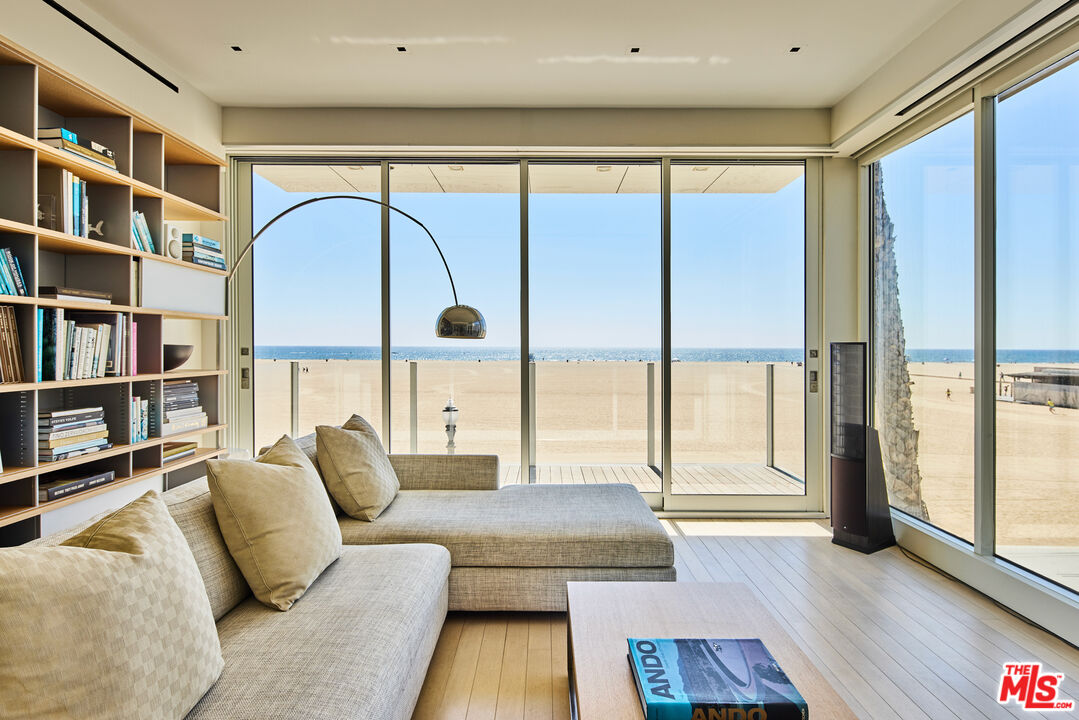The Palisades Beach House