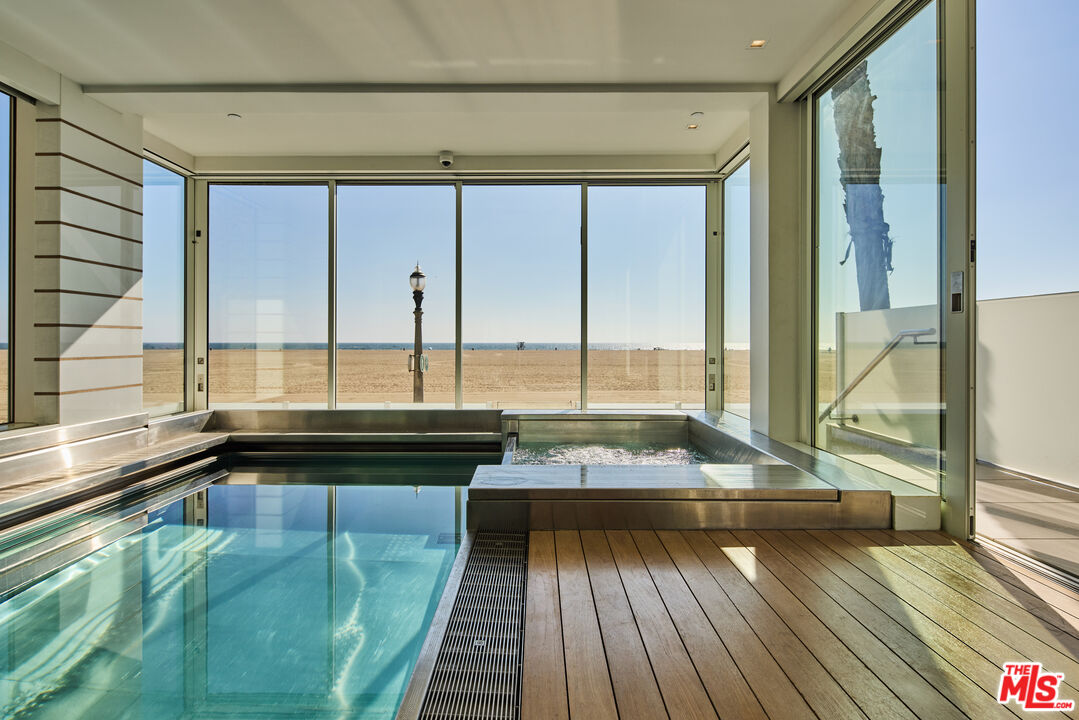 The Palisades Beach House