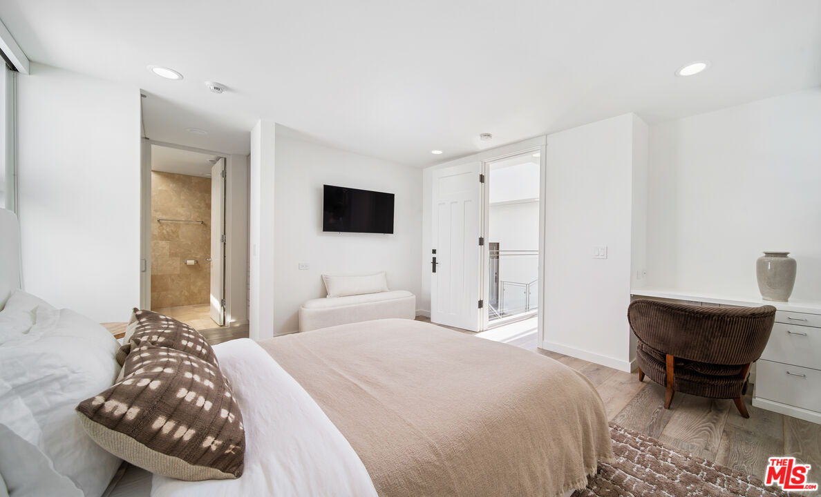 26814 Malibu Cove Colony Dr