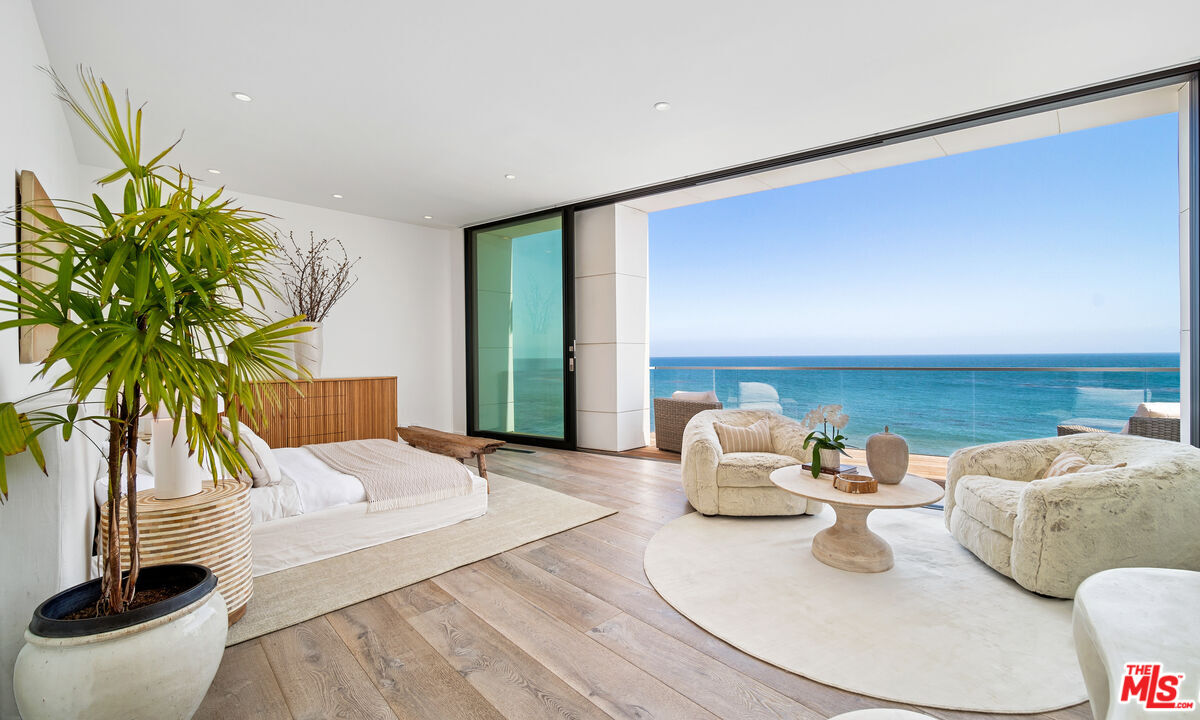 26814 Malibu Cove Colony Dr