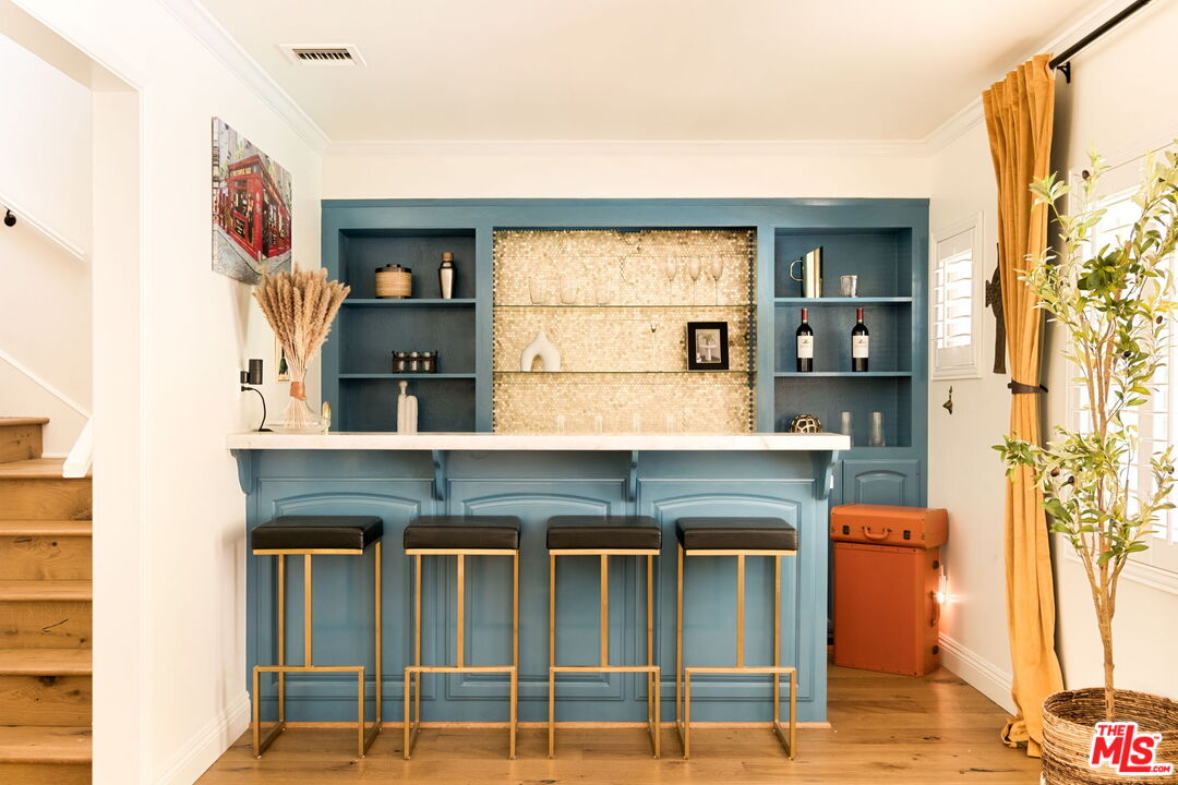 2064 Coldwater Canyon Dr