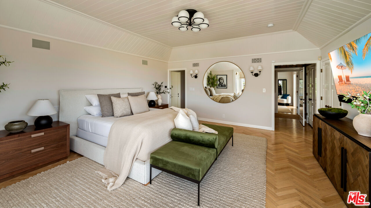 Idyllic Traditional Home