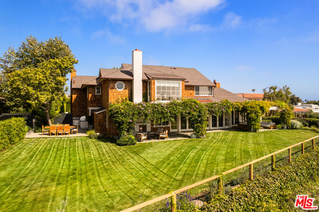 Idyllic Traditional Home