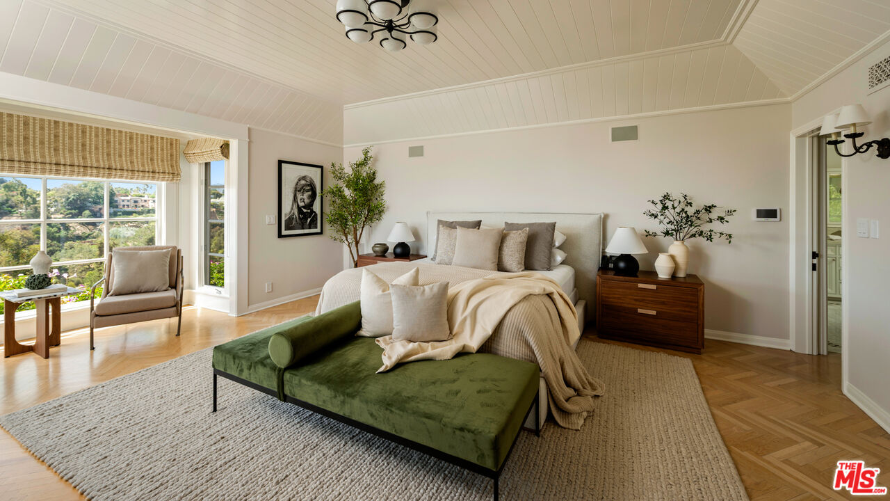 Idyllic Traditional Home