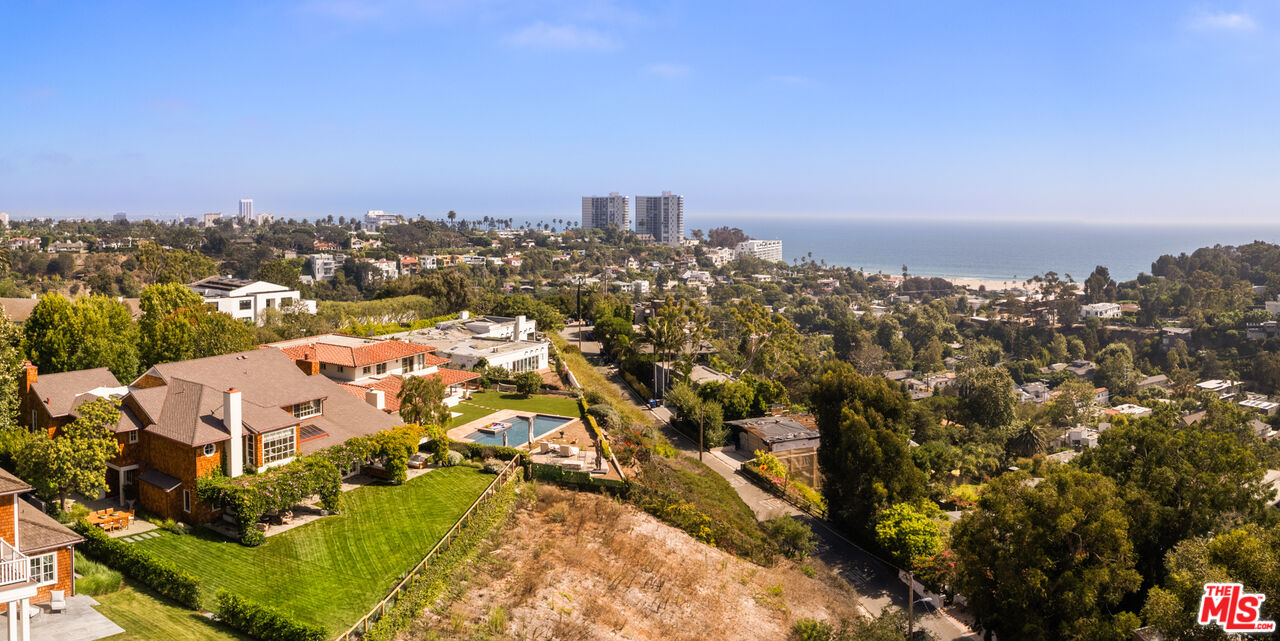 Idyllic Traditional Home