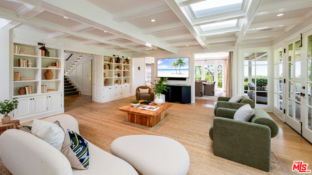 Idyllic Traditional Home