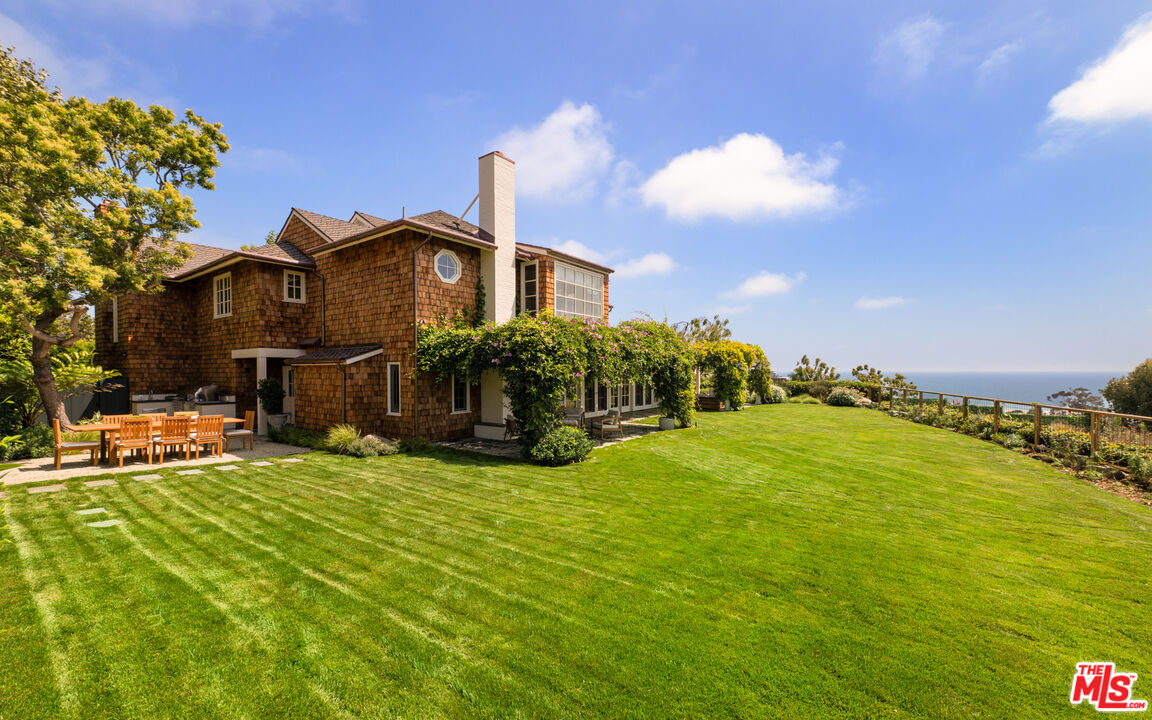 Idyllic Traditional Home