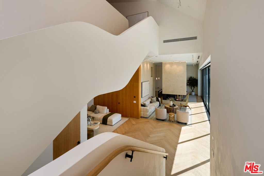 3699 Alta Mesa Drive