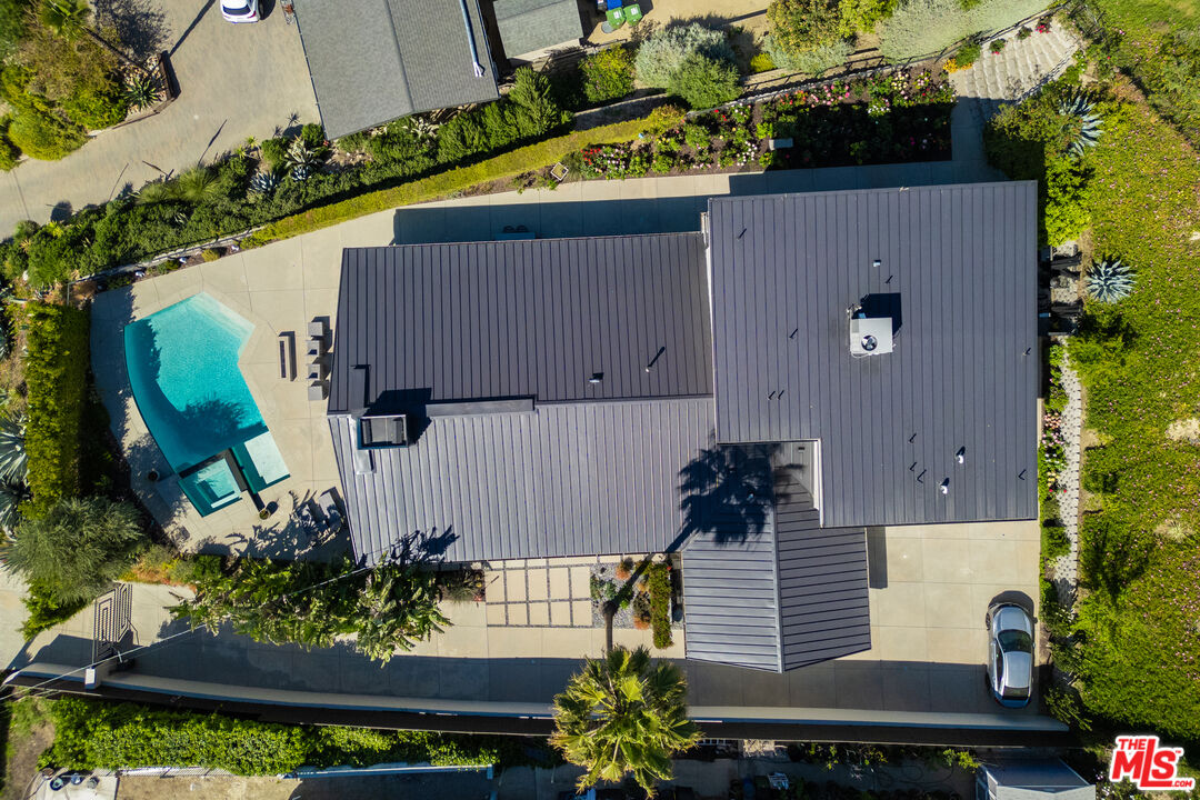 4326 Coronet Dr