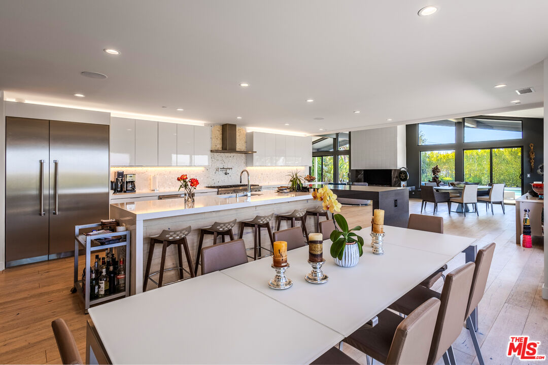 4326 Coronet Dr