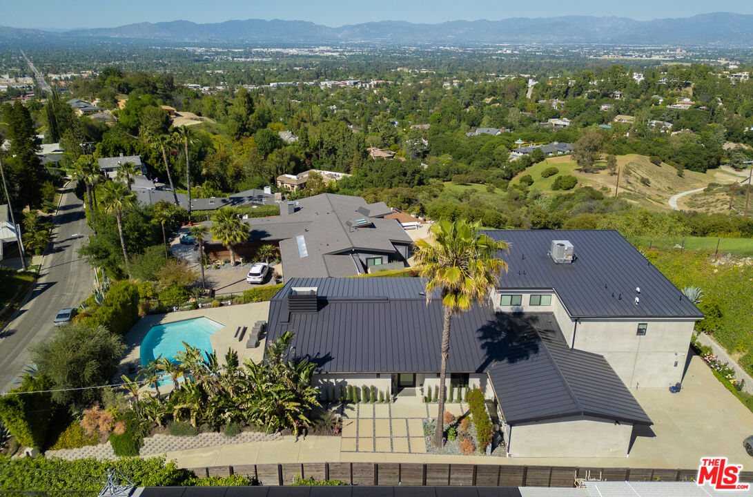 4326 Coronet Dr