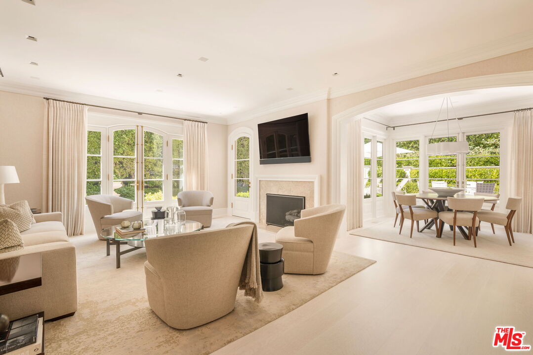 Custom Neo-Traditional Home
