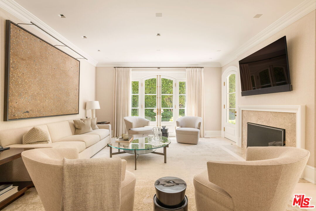 Custom Neo-Traditional Home
