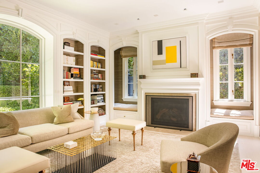 Custom Neo-Traditional Home
