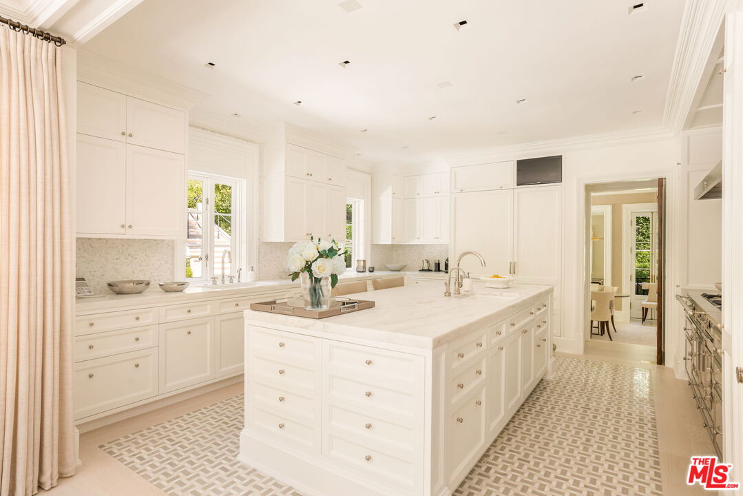 Custom Neo-Traditional Home