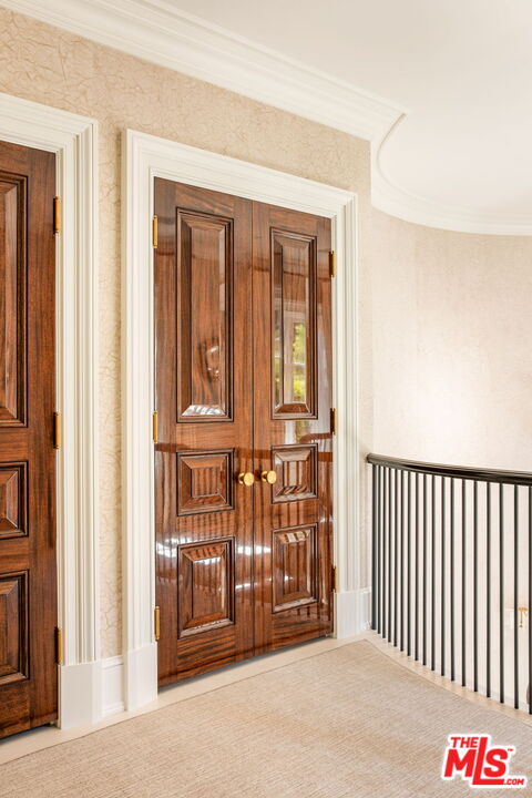 Custom Neo-Traditional Home