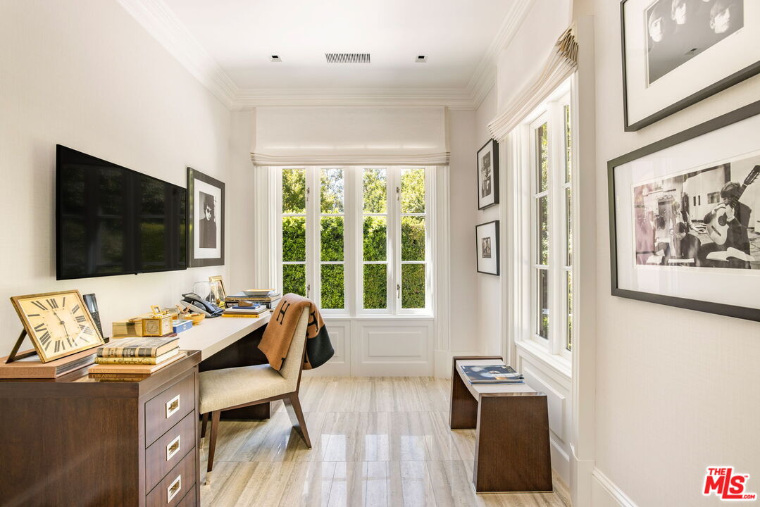 Custom Neo-Traditional Home