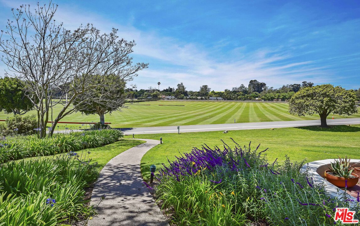 3375 Foothill Rd Unit: 112