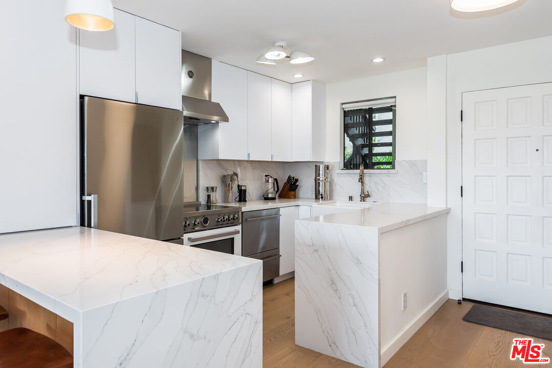 3375 Foothill Rd Unit: 112