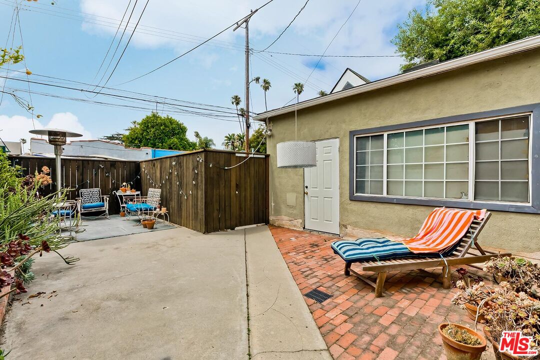 Venice Bungalow-Style Duplex