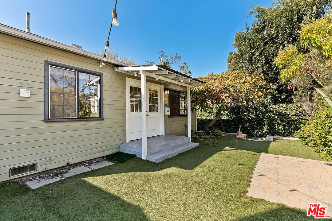 Venice Bungalow-Style Duplex