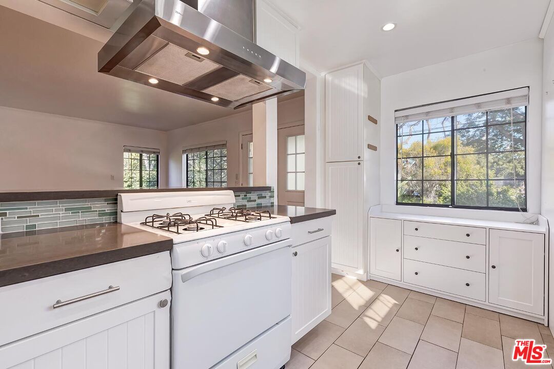 Venice Bungalow-Style Duplex