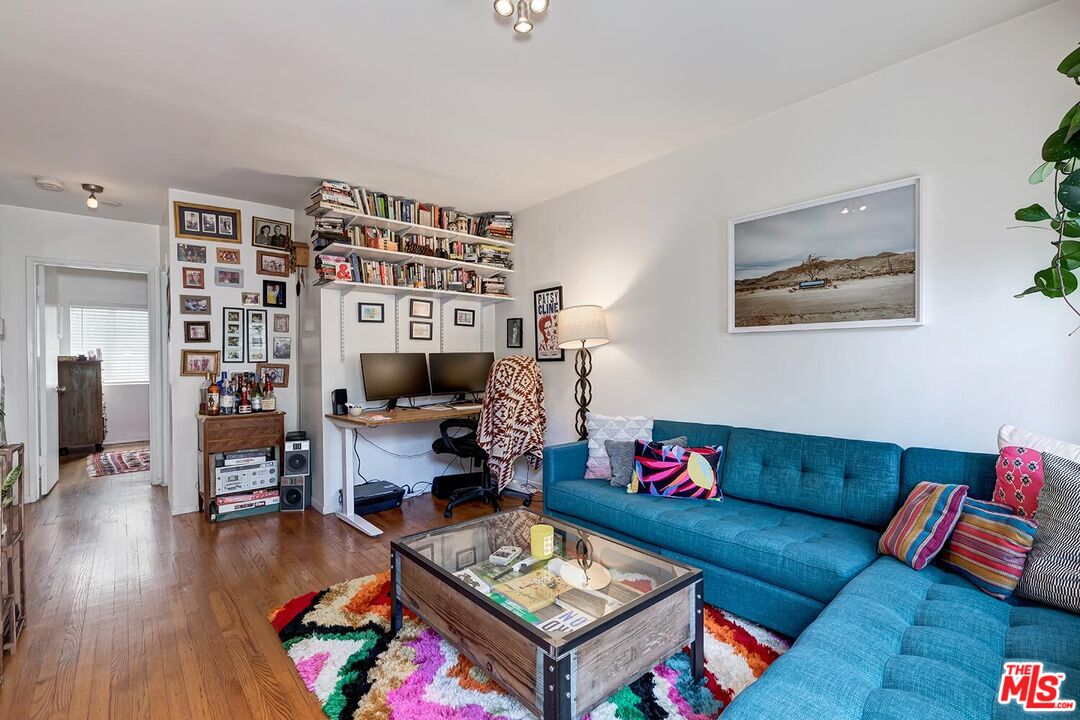 Venice Bungalow-Style Duplex