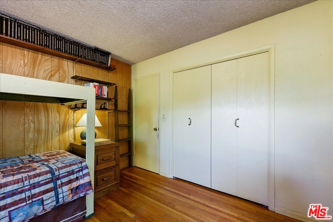 Nestled in coveted Sycamore Park