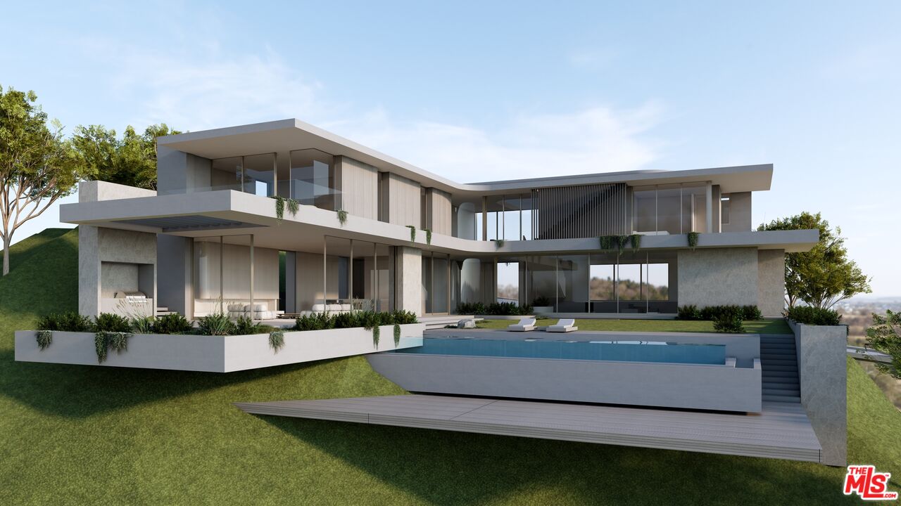 29,366-square-foot homesite