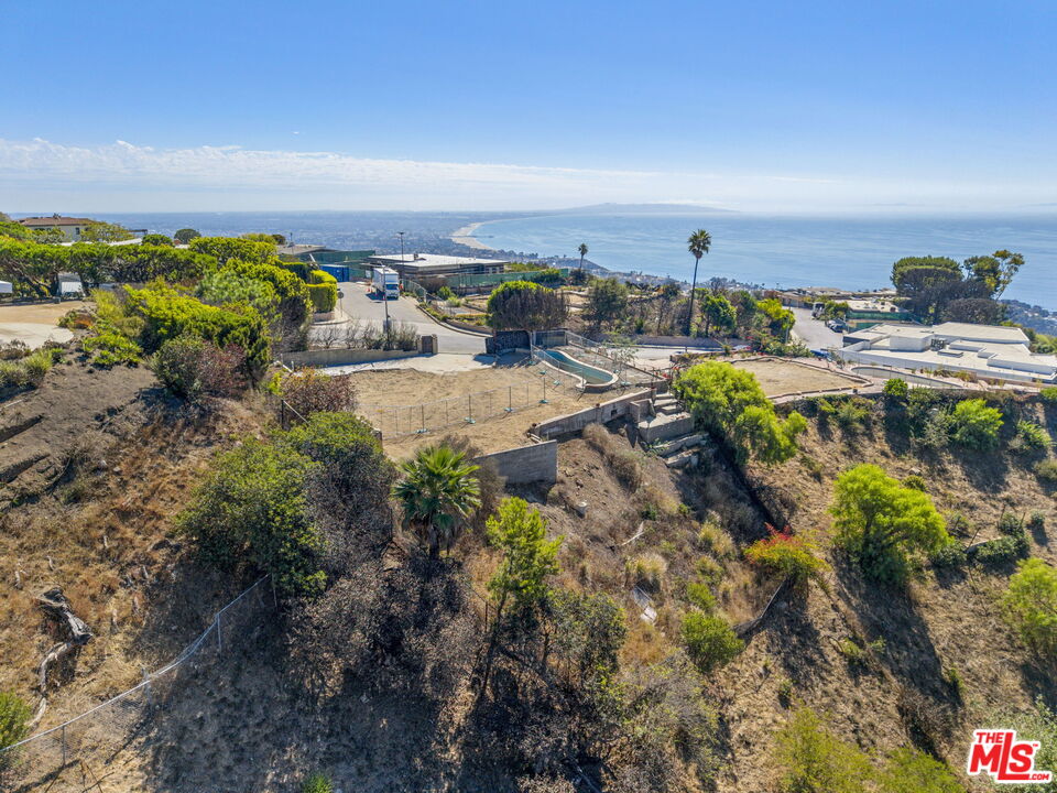 29,366-square-foot homesite