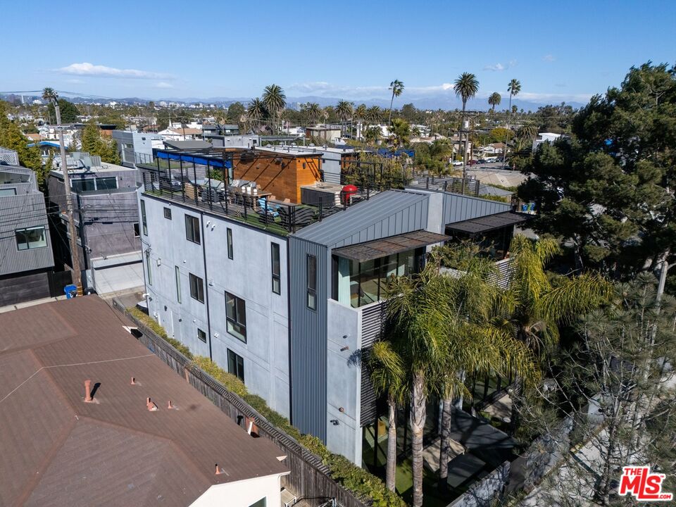 multi-level contemporary masterpiece