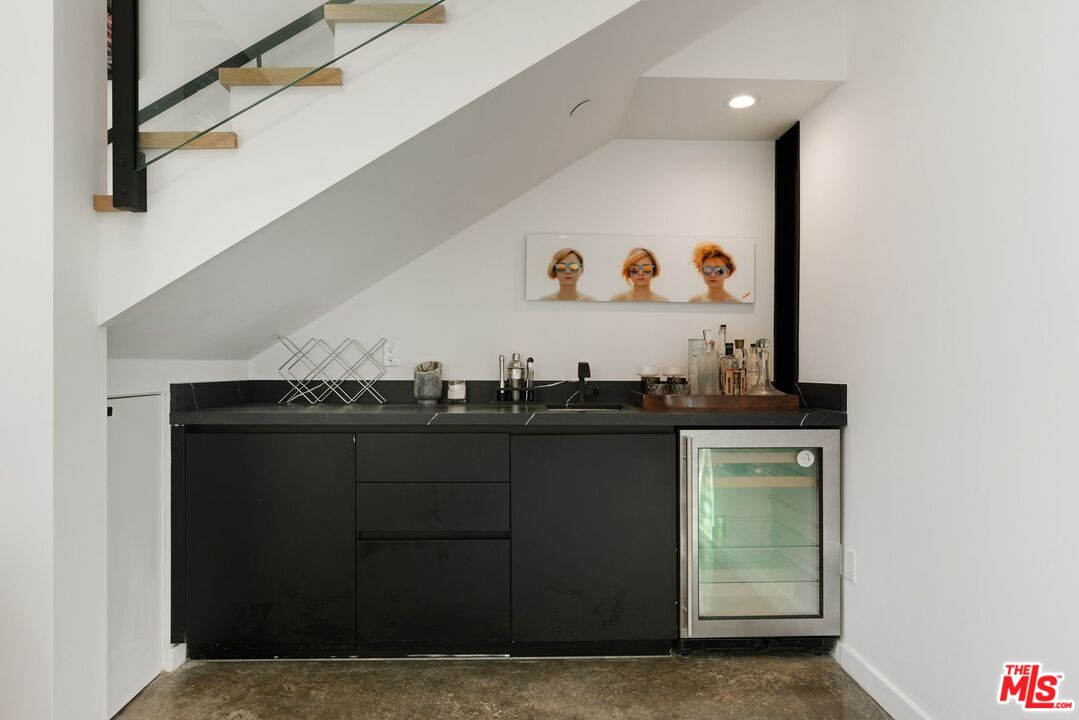 multi-level contemporary masterpiece